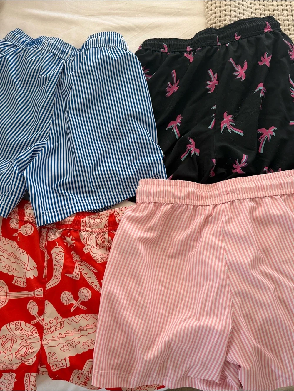 Maamgic Men’s Swim Trunks Bundle Size Small